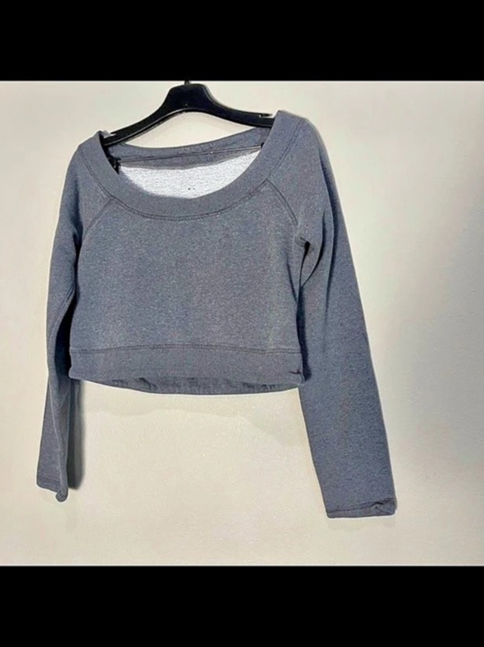 Lululemon BeCalm Scoop-Neck Pullover Cropped Gray size medium